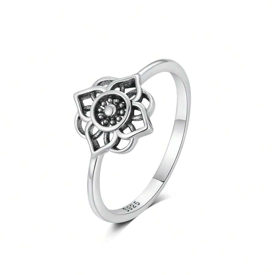Elegant Vintage Silver Lotus Flower Ring