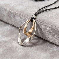 Elegant Adjustable Sculptural Twisted Teardrop Pendant Necklace