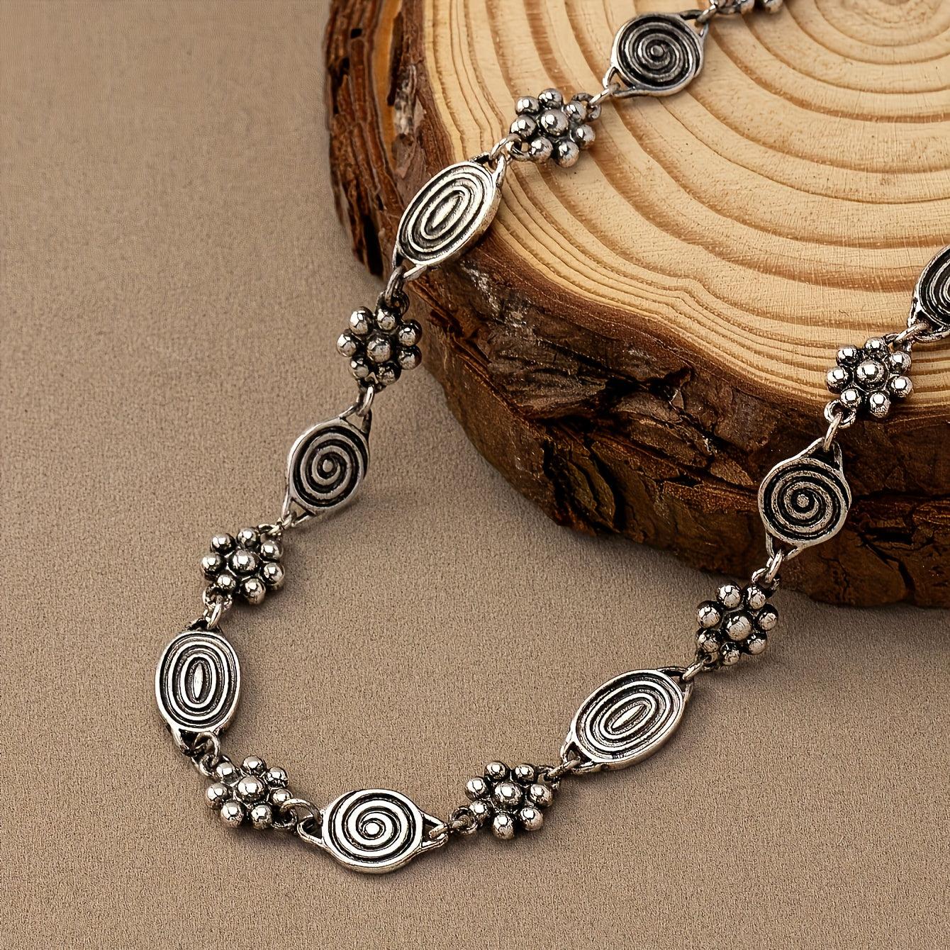 Bohemian Floral Swirl Spiral Pattern Short Choker Necklace