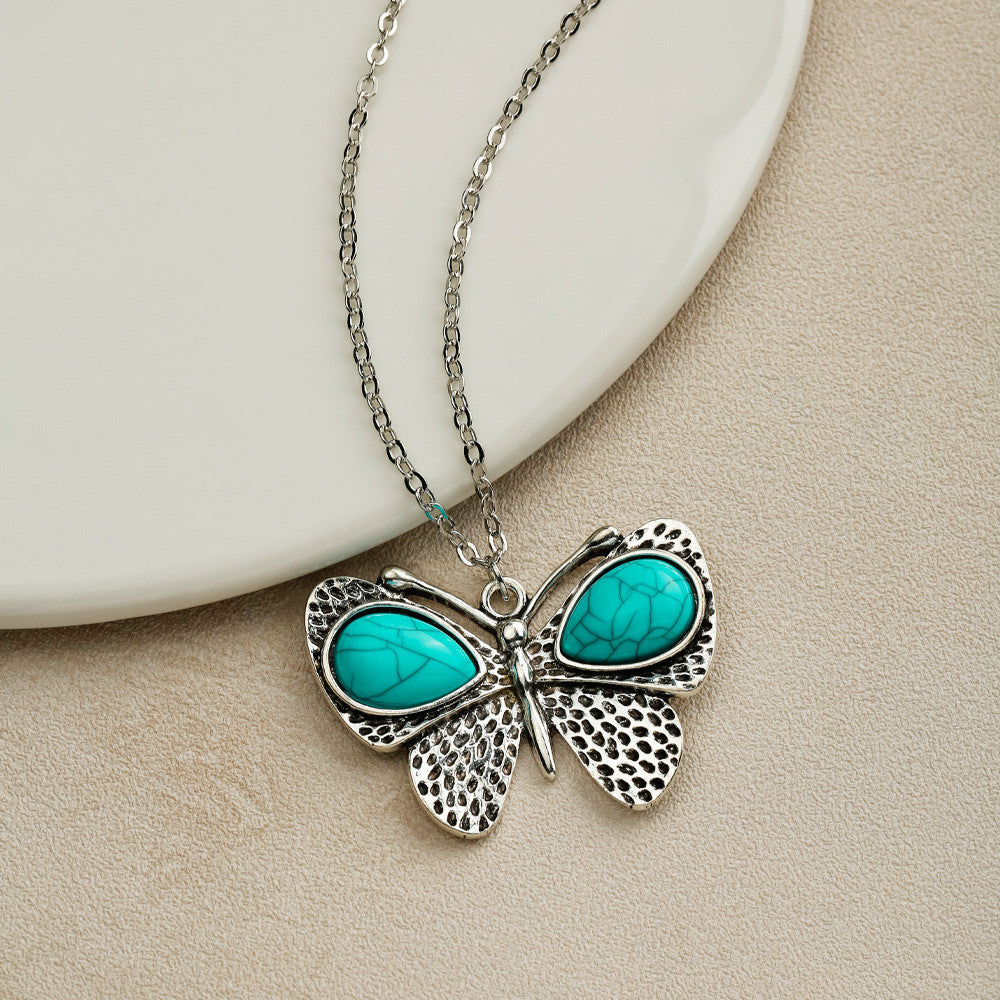 Vintage Bohemian Turquoise Ornament Pendant Necklace