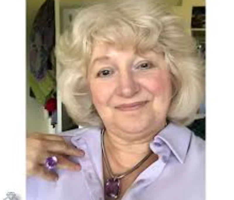 <p><strong>Crafted in my atelier. Loved everywhere.</strong></p>