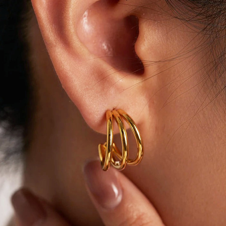 Billie 3-Layer Earrings Gold