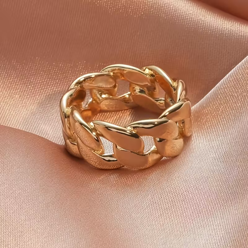 Bold Chain Ring
