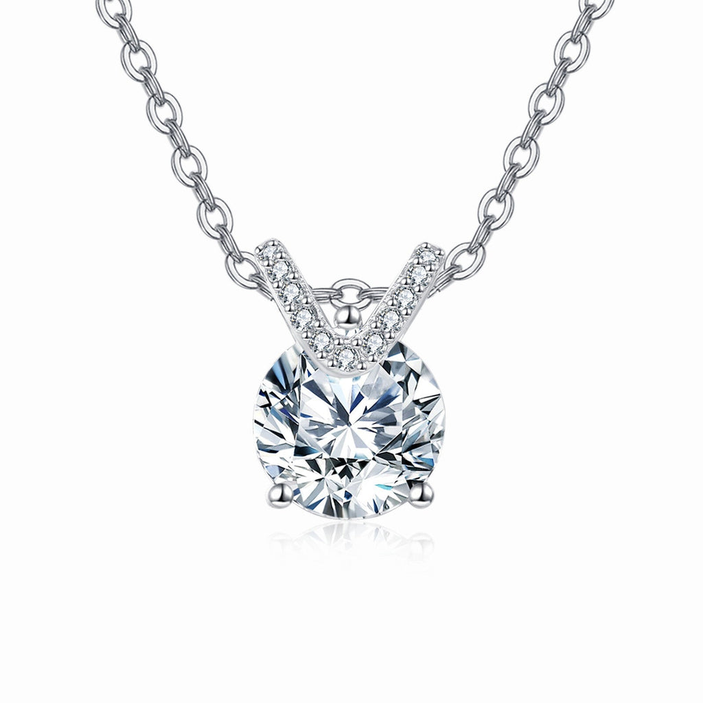 925 Sterling Silver Elegant Solitaire Moissanite Necklace With Silver