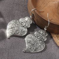 Elegant Filigree Heart Design Charming Maxi Hook Earrings