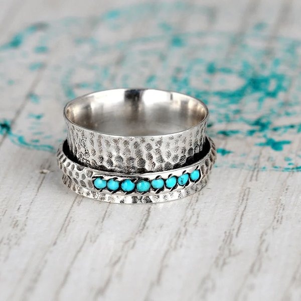 Elegant Hammered Silver Plated Turquoise Spinner Ring