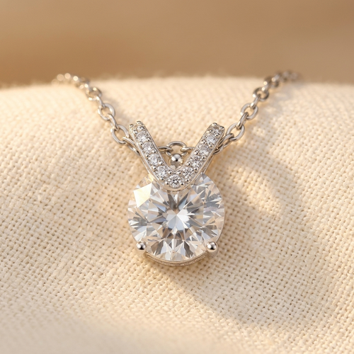 925 Sterling Silver Elegant Solitaire Moissanite Necklace With Silver