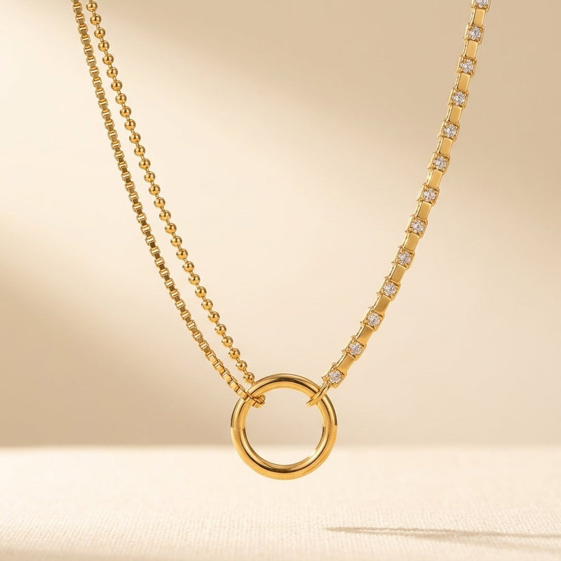 Gold Asymmetrical Chain Circle Necklace