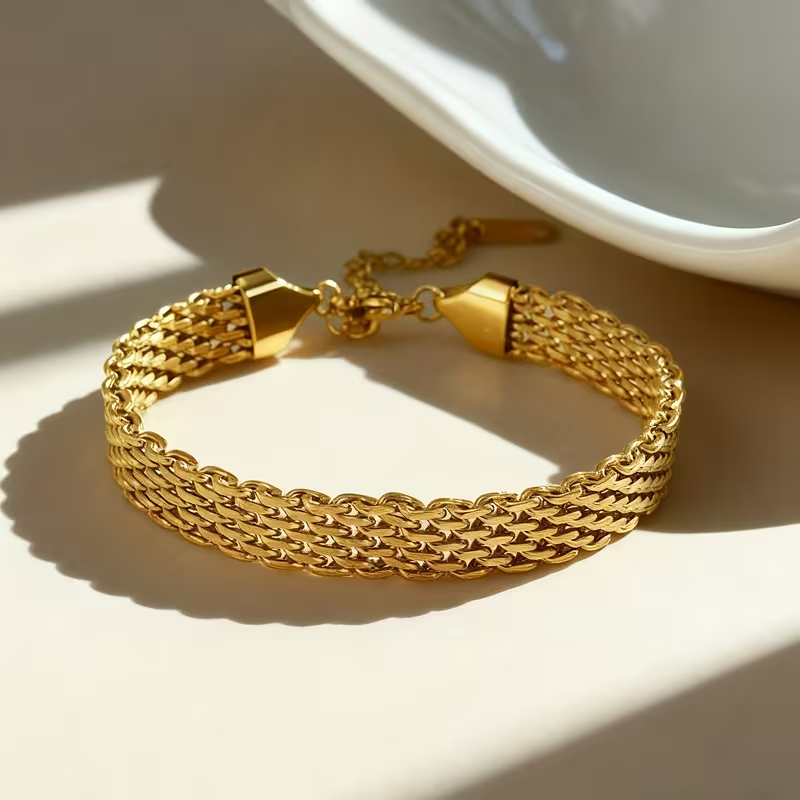 Gold Elegant Mesh Bracelet