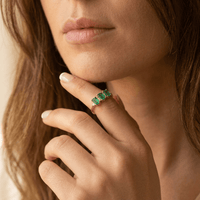 Light Luxury Green Zirconia Shimmer Engagement Ring