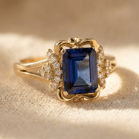 Vintage Gold Sapphire Filigree Ring