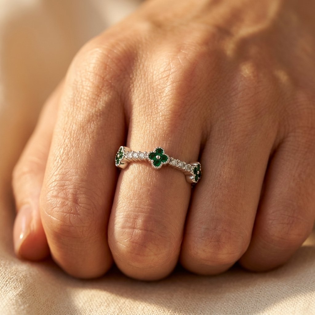 Silver Emerald Four Leaf Clover Ring