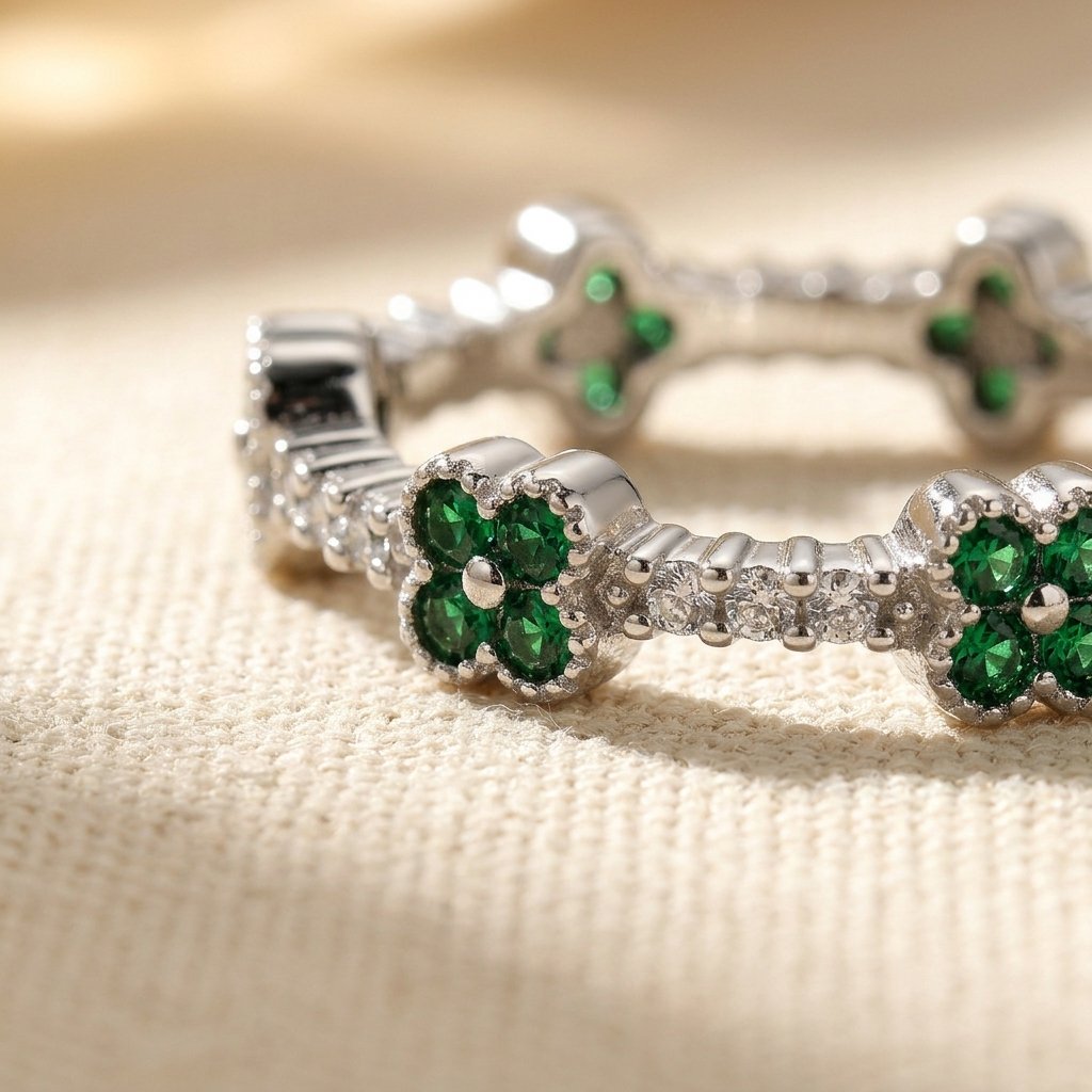 Silver Emerald Four Leaf Clover Ring