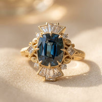 Vintage Gold Sapphire Filigree Ring