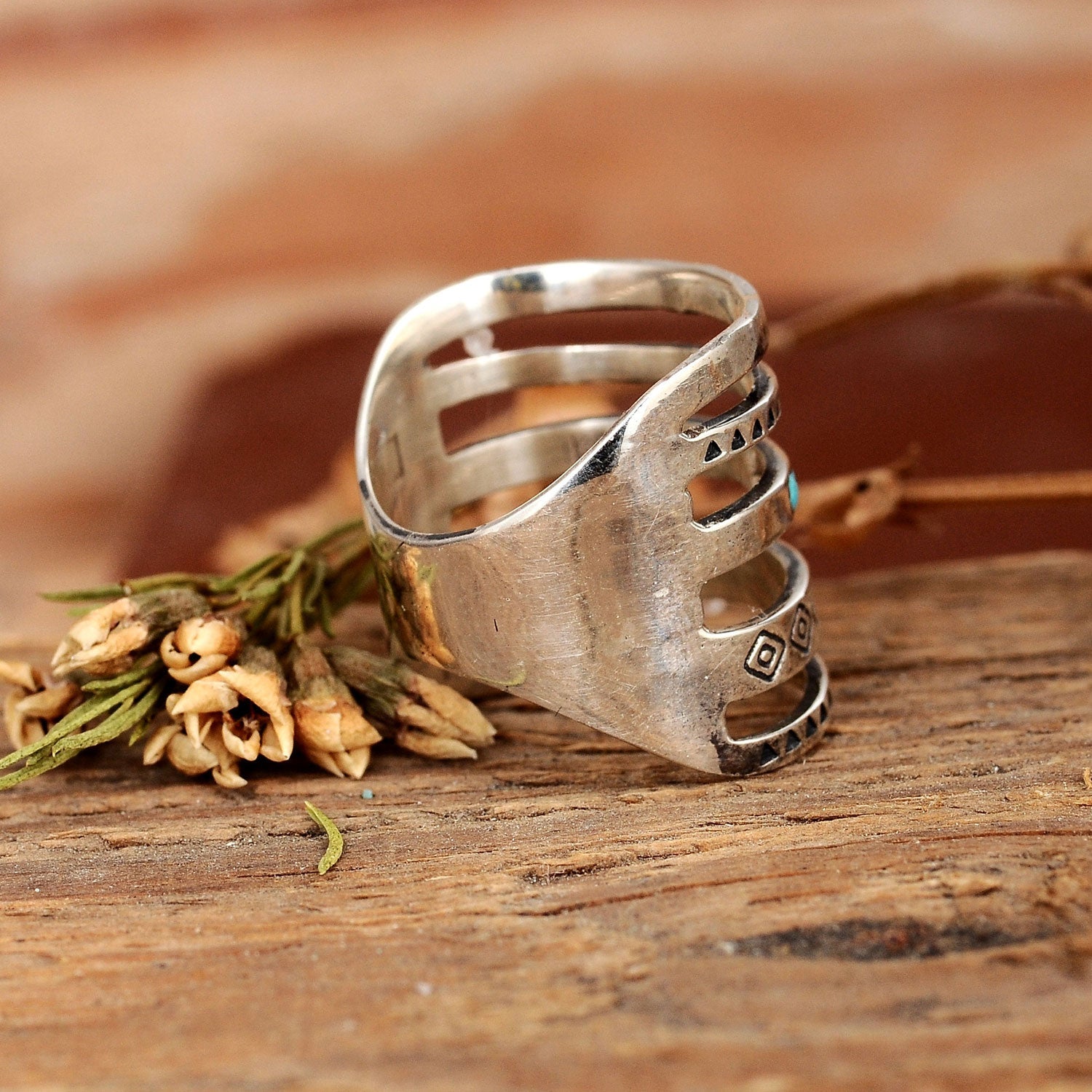 Bohemian Aztec Style Turquoise Wide Band Silver Ring