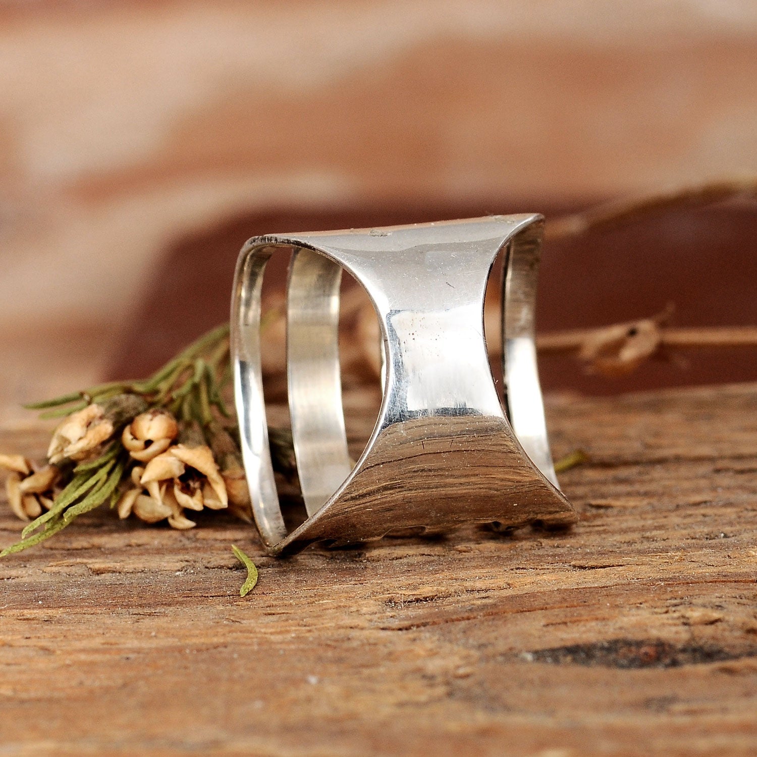 Bohemian Aztec Style Turquoise Wide Band Silver Ring