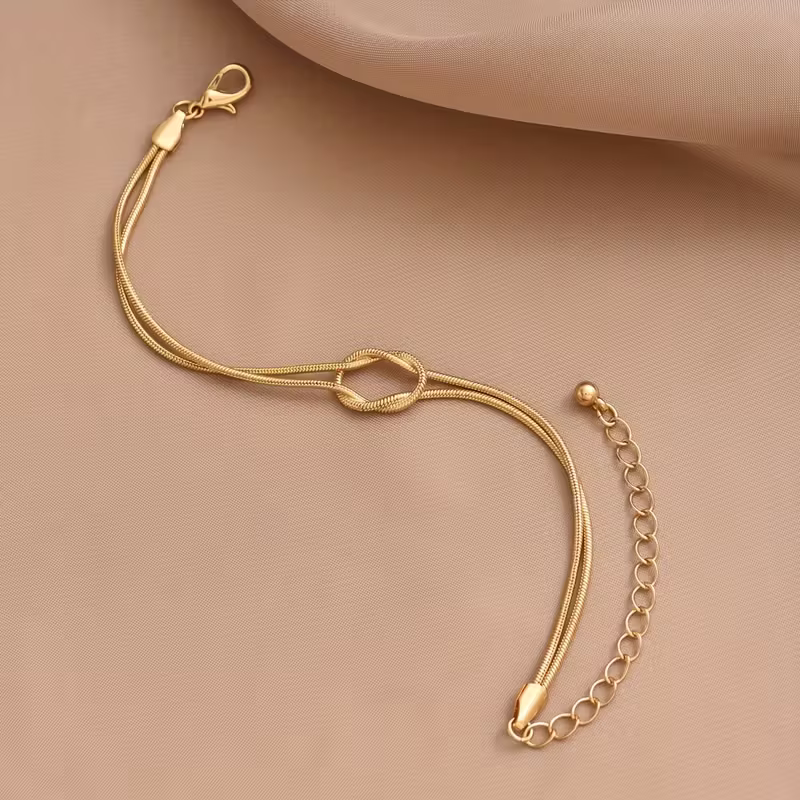 Twist Knot Chain Bracelet