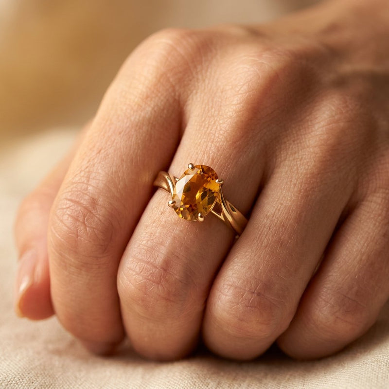 Vintage Gold Amber Oval Ring