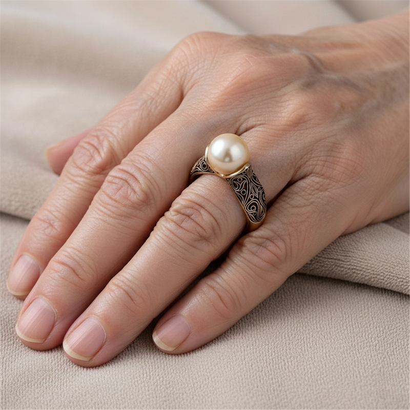 Vintage Pearl Golden Ring
