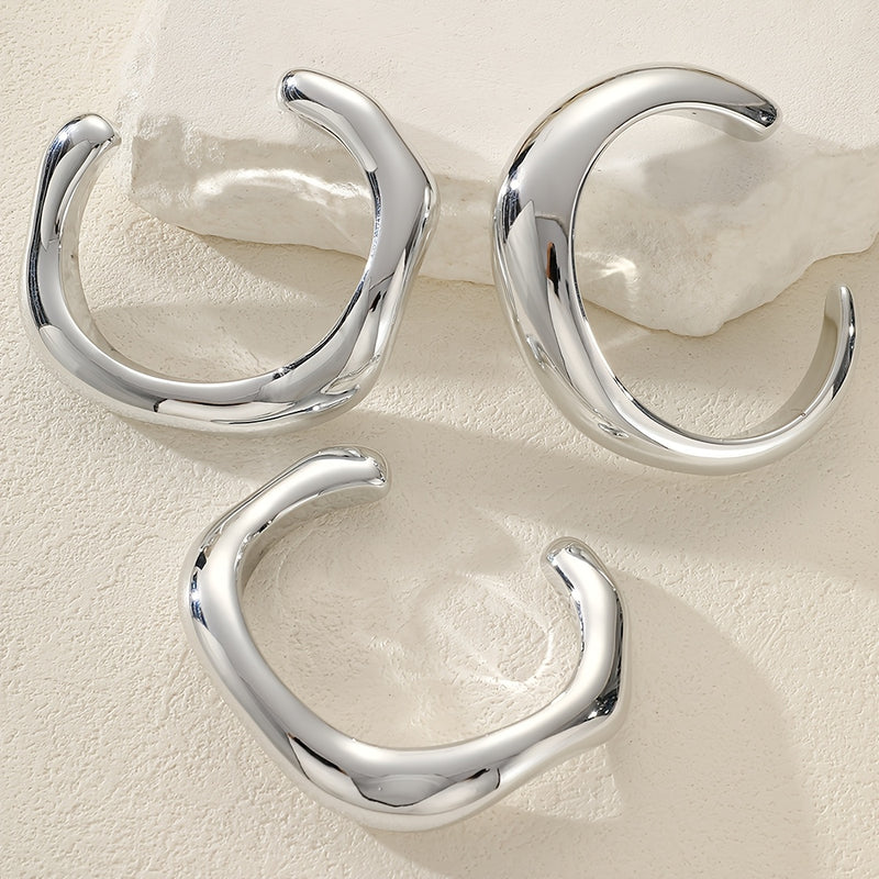 Vintage Sculptural Silver Plated Plastic Bangle Cuff Bracelet