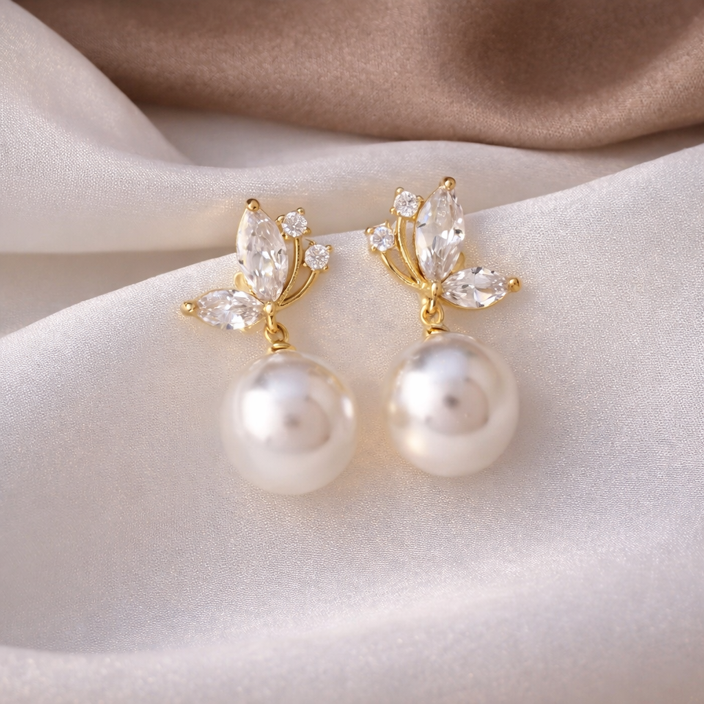 Vintage Zircon Crystal Pearl Earrings